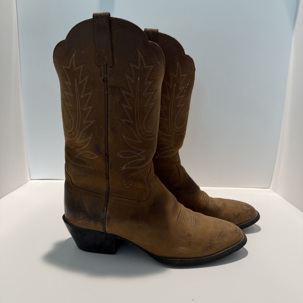 Ariat Western Cowboy Boots Women's Round Toe Riding Boots Size 7.5 Brown Leather